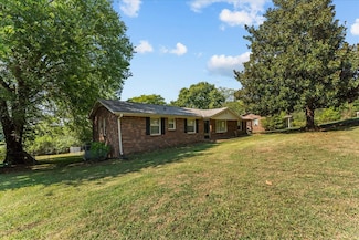 205 Bellview Dr, Mount Pleasant, TN 38474