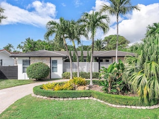 11407 N Bayshore Dr, North Miami, FL 33181