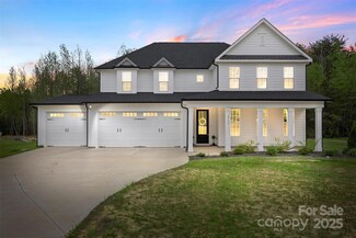 8756 Sherrills Ford Rd, Sherrills Ford, NC 28673