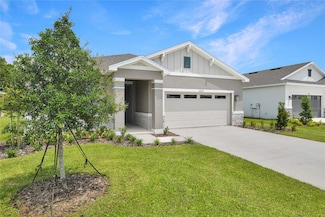 4060 Bannock Ave, Tavares, FL 32778