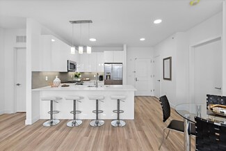5711 John F. Kennedy Blvd Unit 212, North Bergen, NJ 07047