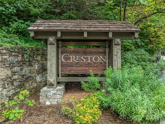 153 Kestrel Ln Unit T-64, Black Mountain, NC 28711