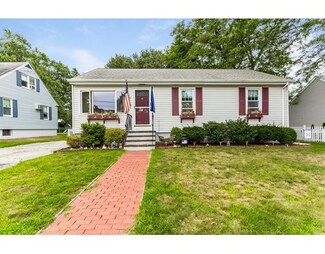51 Thurber Ave, Somerset, MA 02725