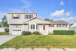 118 Dale Rd, Burlington, VT 05408