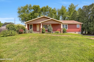 152 Bridge Ave, Allenwood, PA 17810