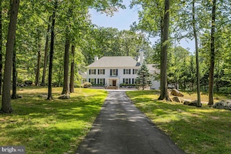 251 Bouvant Dr, Princeton, NJ 08540