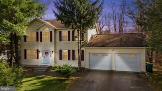 4139 Indian Ave, Pocono Summit, PA 18346