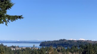 135 Timber Heights Dr, Port Ludlow, WA 98365