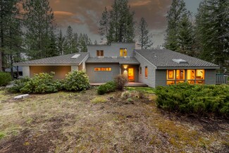 19496 Mammoth Dr, Bend, OR 97702