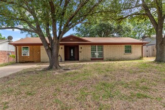 1608 Leon St, Kaufman, TX 75142