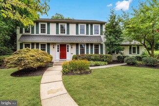 554 Sentinel Rd, Moorestown, NJ 08057