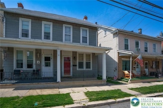 36 N Church St, Robesonia, PA 19551