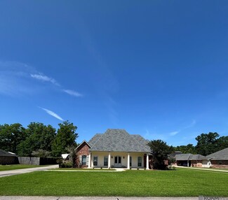 23960 Kirtley Dr, Plaquemine, LA 70764