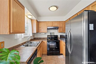 6341 Newt Dr, Anchorage, AK 99507