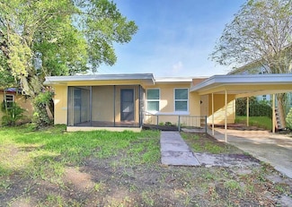 618 Booker Ave, Lake Wales, FL 33853