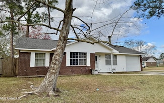 12500 Brentford St, Ocean Springs, MS 39564