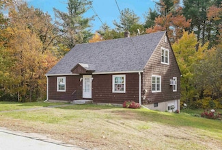 13 Ferry Rd, Nashua, NH 03064
