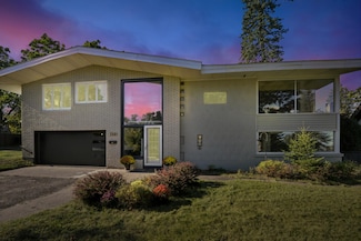 2525 E 1st St, Duluth, MN 55812