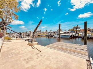 4920 Pelican Dr, New Port Richey, FL 34652