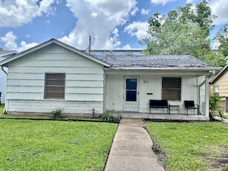 1911 Tabor St, Houston, TX 77009