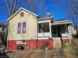 902 4th St, Marietta, OH 45750