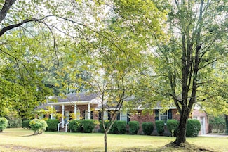 1352 Marion Church Rd, Salters, SC 29590