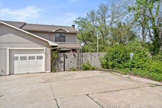 1714 Lakewood Dr, Columbia, MO 65202