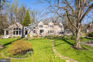 1101 Beech Rd, Bryn Mawr, PA 19010