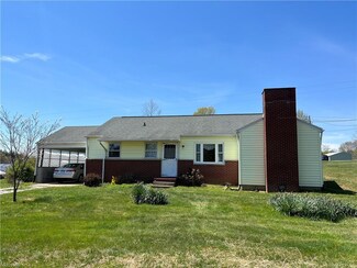 1099 Smitherman Rd, Washington, WV 26181
