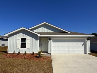 3064 Jane Ln, Crestview, FL 32539