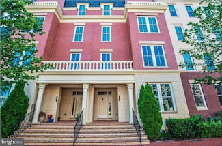 2107 Main Line Blvd Unit 101, Alexandria, VA 22301