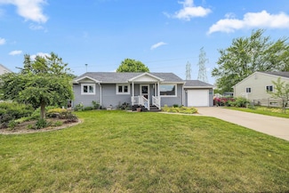 3154 Coventry Dr, Bay City, MI 48706