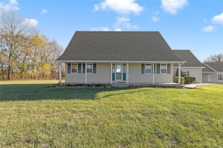 40301 E 331st St, Creighton, MO 64739