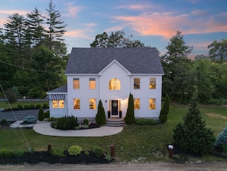 34 Coles Pond Rd, Somersworth, NH 03878
