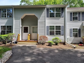 745 Merrow Rd Unit 171, Coventry, CT 06238