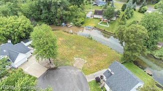 Vac Harvard Dr, Howell, MI 48843