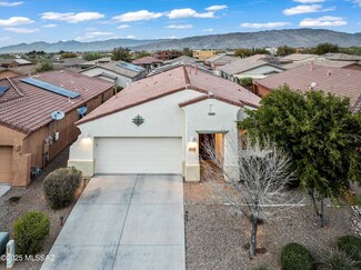 13773 E Carruthers St, Vail, AZ 85641