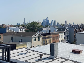 41 Thorne St Unit 4, Jersey City, NJ 07307