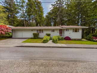 1220 Vista Dr, Eureka, CA 95503