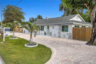 1044 NW 6th Ave, Homestead, FL 33030