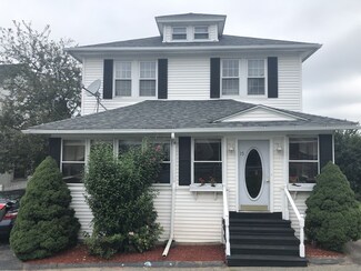 15 Kalmar St, Worcester, MA 01606