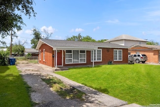 227 Anton Dr, San Antonio, TX 78223
