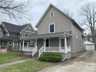 319 Oak St, Rochester, MI 48307