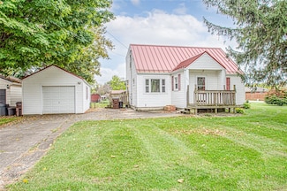 111 Estelle Ave, Enon, OH 45323