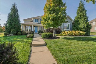 11405 W 153rd St, Overland Park, KS 66221