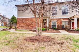102 Clubhouse Ln Unit 2, Oswego, IL 60543