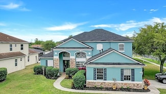 2705 Knightsbridge Rd, Clermont, FL 34711