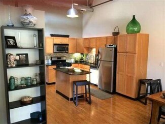 160 Fremont St Unit 220, Worcester, MA 01603