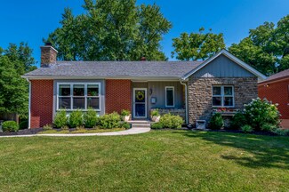1404 E Henry Clay Ave, Fort Wright, KY 41011