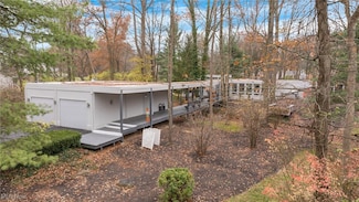 1800 Howland Wilson Rd NE, Warren, OH 44484